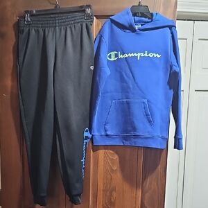 Boys Champion Hoodie With Matching Pants Size Medium 10/12